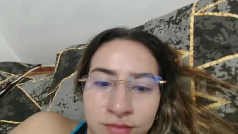 Val online show from October 2, 3:08 pm