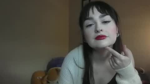 Snapshot of odetteraine chatting on February 5, 7:40 pm Odette online show from February 5, 7:40 pm