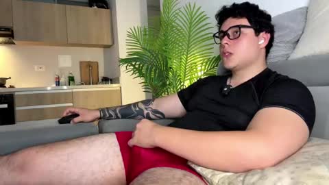 Snapshot of odin_blake chatting on April 28, 6:13 pm ODIN online show from April 28, 6:13 pm