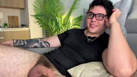 Snapshot of odin_blake chatting on May 22, 5:40 pm ODIN online show from May 22, 5:40 pm