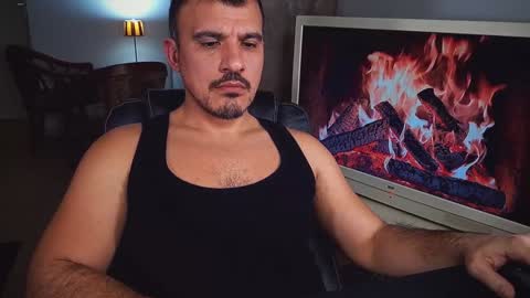 Snapshot of officeman7 chatting on January 21, 4:58 pm officeman7 online show from January 21, 4:58 pm