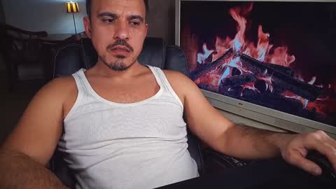 Snapshot of officeman7 chatting on January 30, 4:34 pm officeman7 online show from January 30, 4:34 pm