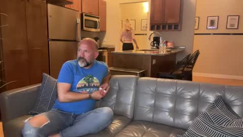 Tams online show from November 4, 1:59 am