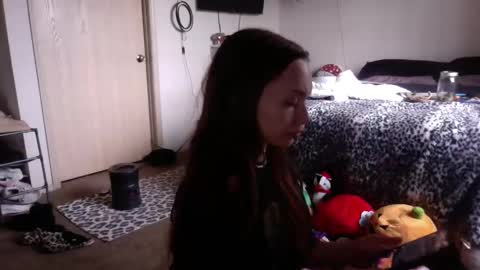 Snapshot of officiallyp chatting on December 31, 5:51 pm Miss Star online show from December 31, 5:51 pm