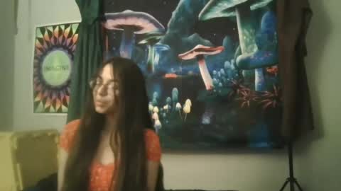 Snapshot of officiallysweetmarie chatting on August 8, 2:57 am officiallysweetmarie online show from August 8, 2:57 am