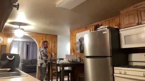 ofthatguy online show from November 29, 12:24 am