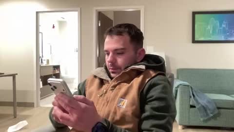 Snapshot of ofthatguy chatting on February 1, 4:44 am ofthatguy online show from February 1, 4:44 am