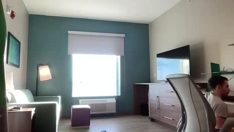 Snapshot of ofthatguy chatting on February 7, 9:29 pm ofthatguy online show from February 7, 9:29 pm