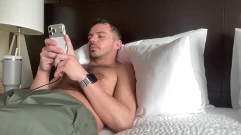 Snapshot of ofthatguy chatting on March 3, 10:04 pm ofthatguy online show from March 3, 10:04 pm