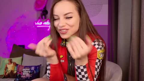 Monica online show from March 24, 11:26 am