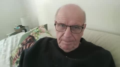 Snapshot of oggi95 chatting on March 29, 11:54 am oggi95 online show from March 29, 11:54 am