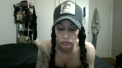 Snapshot of oglitcouple chatting on September 11, 8:53 pm Lit en Cama online show from September 11, 8:53 pm