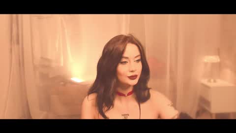 your dear Lilith Chapman online show from February 14, 7:33 pm