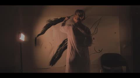 your dear Lilith Chapman online show from October 18, 10:54 pm