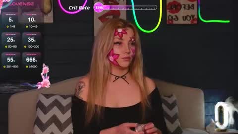 oh_my_julia online show from October 29, 4:20 pm