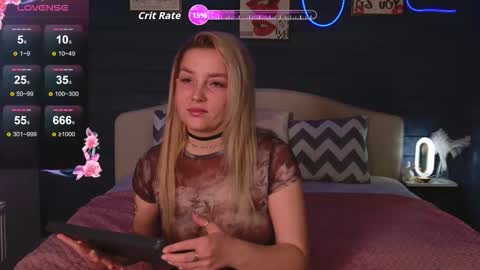 oh_my_julia online show from November 8, 6:29 pm