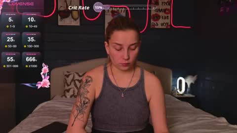 oh_my_julia online show from November 15, 10:15 pm