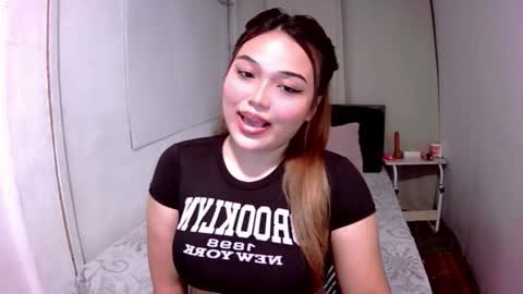 oh_my_lovingjoy online show from March 9, 10:08 am