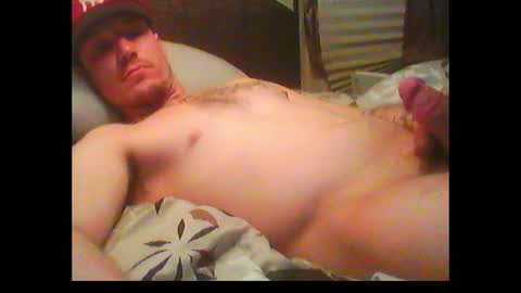 Snapshot of oh_you_know69 chatting on February 26, 6:26 am who dares  toss me some  tips lets have fun online show from February 26, 6:26 am