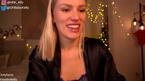 Kelly online show from December 19, 1:07 am