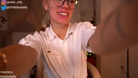 Kelly online show from December 22, 1:01 am