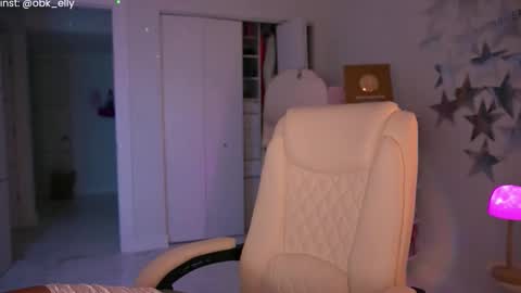 Kelly online show from June 2, 10:56 pm