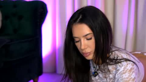 Julia online show from October 30, 5:31 am