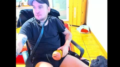 Chris online show from January 12, 3:57 pm