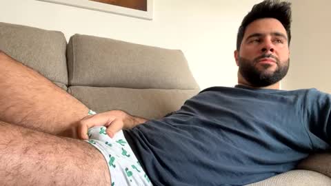 Snapshot of ohmaig0t chatting on January 27, 9:55 am ohmaig0t online show from January 27, 9:55 am