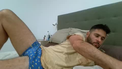 Snapshot of ohmaig0t chatting on September 16, 8:37 am ohmaig0t online show from September 16, 8:37 am