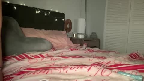 riley online show from March 23, 2:26 am