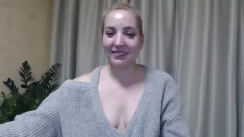 Mari online show from January 19, 12:06 am