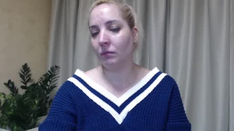 Mari online show from January 24, 8:00 pm