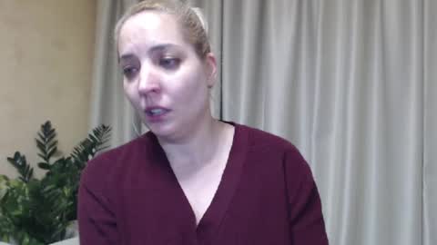 Mari online show from January 30, 6:21 pm