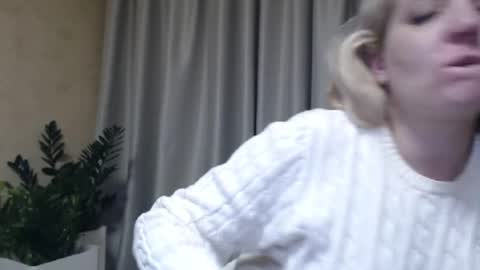 Mari online show from January 31, 10:52 pm