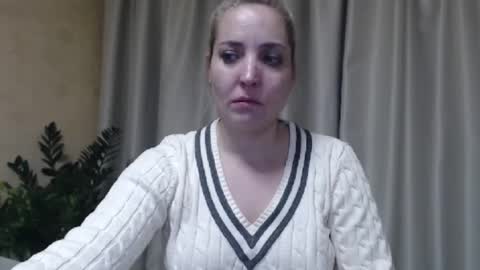 Mari online show from February 1, 8:16 pm