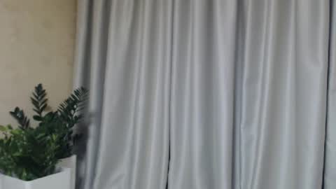 Mari online show from February 4, 7:22 pm