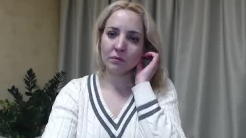 Mari online show from February 8, 5:39 pm