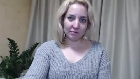 Mari online show from February 20, 8:58 pm