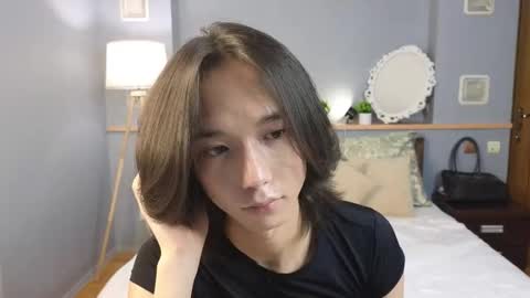 Ami online show from September 24, 1:25 pm