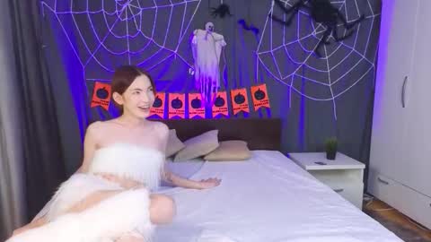 Ami online show from October 31, 11:44 am