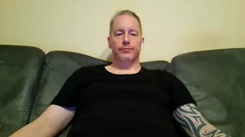 Snapshot of olavdelux chatting on October 8, 8:39 pm olavdelux online show from October 8, 8:39 pm