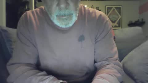 Snapshot of old_bald63 chatting on December 30, 9:59 am old_bald63 online show from December 30, 9:59 am
