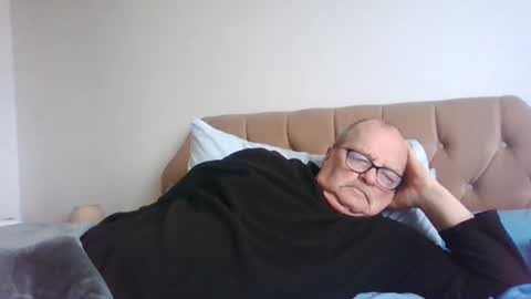 old_fkr online show from January 5, 2:08 pm