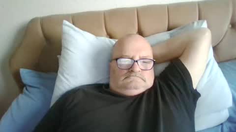 old_fkr online show from January 12, 8:25 am