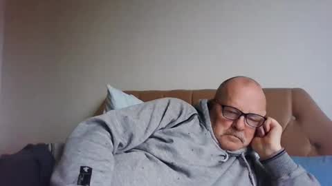 old_fkr online show from January 23, 10:22 am