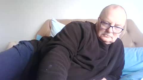 old_fkr online show from February 17, 12:48 pm