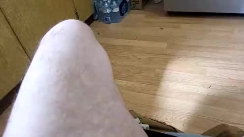 Snapshot of olderadventurous chatting on April 26, 5:21 pm Horny Oldman online show from April 26, 5:21 pm
