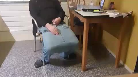 Snapshot of oldersagger chatting on December 22, 7:31 pm oldersagger online show from December 22, 7:31 pm