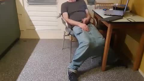 Snapshot of oldersagger chatting on February 20, 10:15 pm oldersagger online show from February 20, 10:15 pm